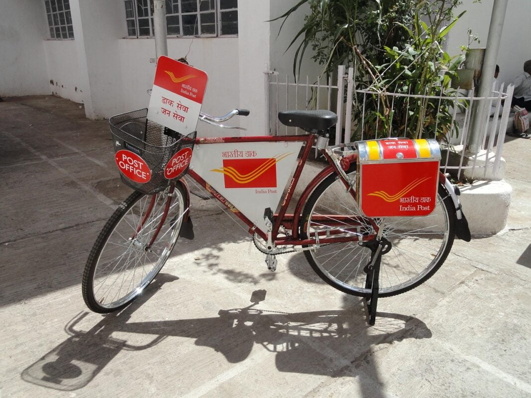 postman-bike-gec21f0cef_1280