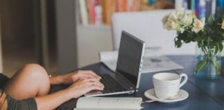 Fakty i Mity o szybkiej dostawie w e-commerce