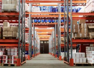 Fulfillment czy własny magazyn – co wybrać i kiedy?