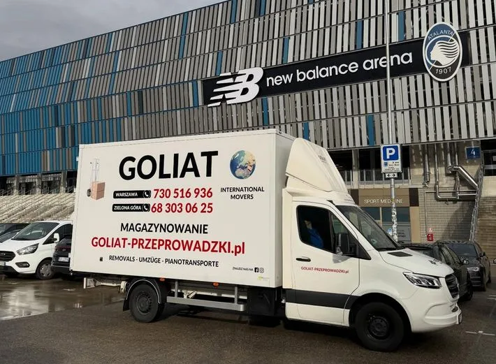 Firma przeprowadzkowa – logistycy, kierowcy i tragarze. Dlaczego dobry zespół w przedsiębiorstwie transportowym jest najważniejszy?